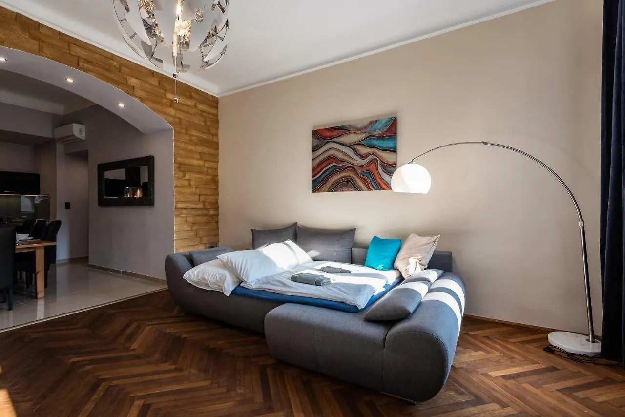 Center,The Rumbach Suite Budapest 0*,